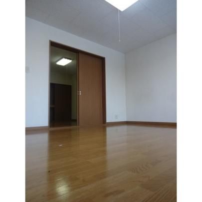 �y���̑��z�@���̑������E�X�y�[�X