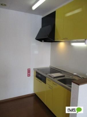 �y���̑��z�@�L�b�`��
