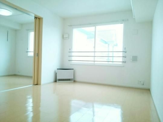 �y���̑��z�@���r���O