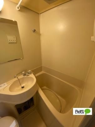 �y���̑��z�@�o�X�^�V�����[