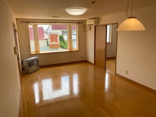 �y���̑��z�@���r���O