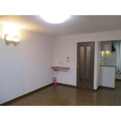 �y���̑��z�@���r���O