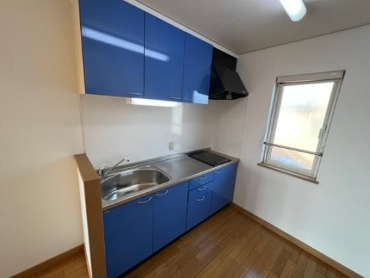 �y���̑��z�@�L�b�`��