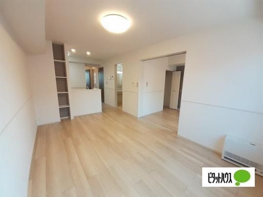 �y���̑��z�@���r���O