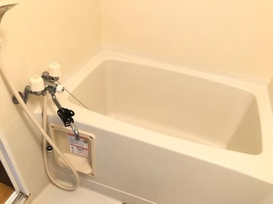 �y���̑��z�@�o�X�^�V�����[