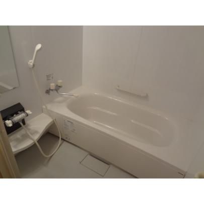 �y���̑��z�@�o�X�^�V�����[
