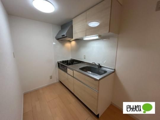 �y���̑��z�@�L�b�`��