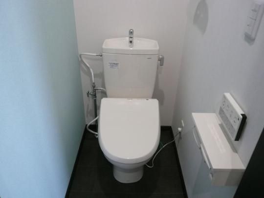 �y���̑��z�@�g�C��