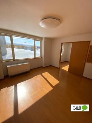 �y���̑��z�@���r���O