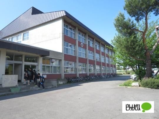 �y���Ӂz�@����s���t���䒆�w�Z�F1603m