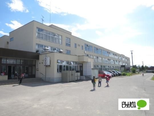 �y���Ӂz�@����s���������w�Z�F830m