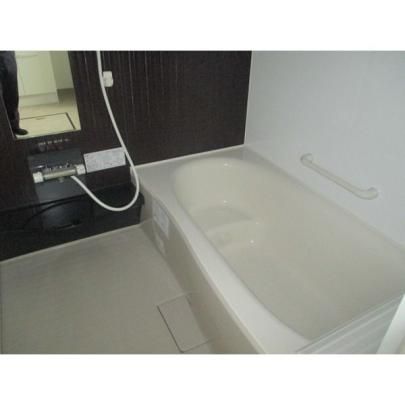 �y���̑��z�@�o�X�^�V�����[