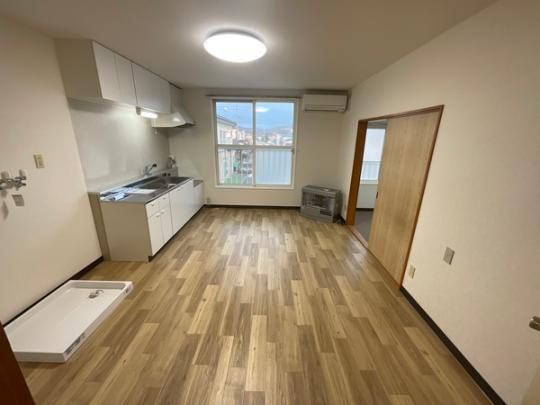 �y���̑��z�@���r���O