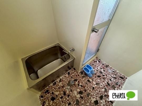 �y���̑��z�@�o�X�^�V�����[