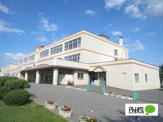 �y���Ӂz�@����s���V�x���w�Z�F552m