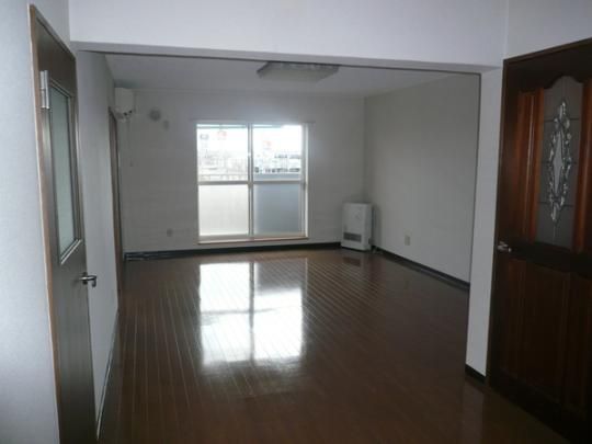 �y���̑��z�@���r���O