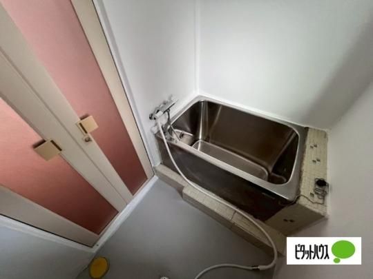 �y���̑��z�@�o�X�^�V�����[