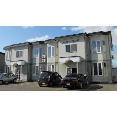 �A�[�N�E���r�I��B