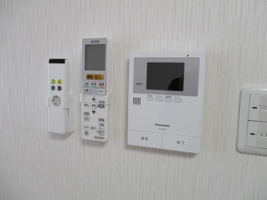 �y���̑��z�@�Z�L�����e�B