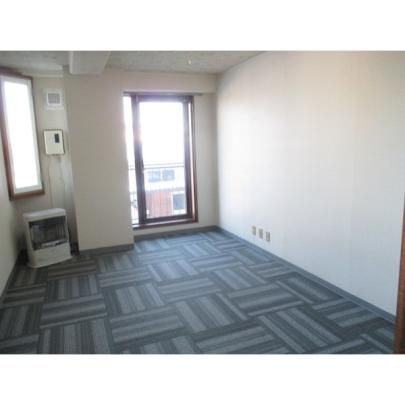 �y���̑��z�@���r���O