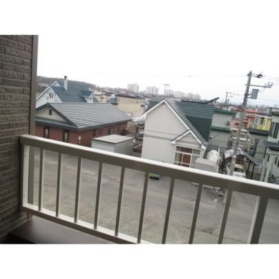 �y���̑��z�@�o���R�j�[
