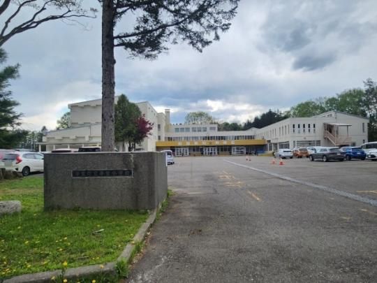 �y���Ӂz�@�莺�����莺���w�Z�F763m