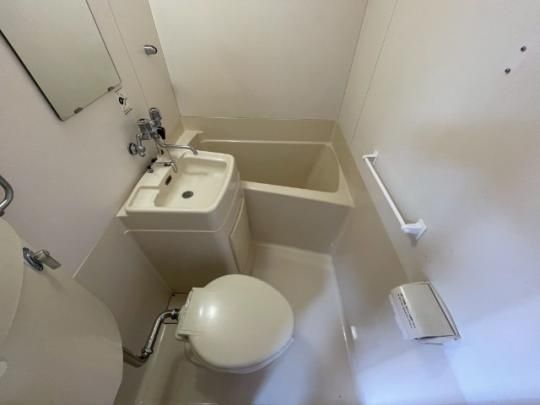 �y���̑��z�@�o�X�^�V�����[