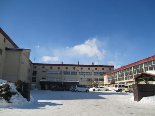 �y���Ӂz�@�эL�s���쒬���w�Z�F1774m