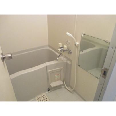 �y���̑��z�@�o�X�^�V�����[