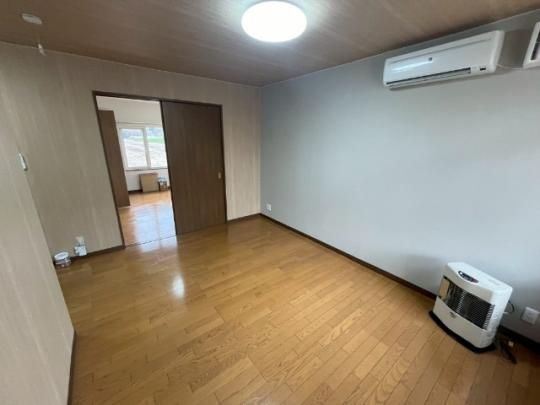 �y���̑��z�@���r���O