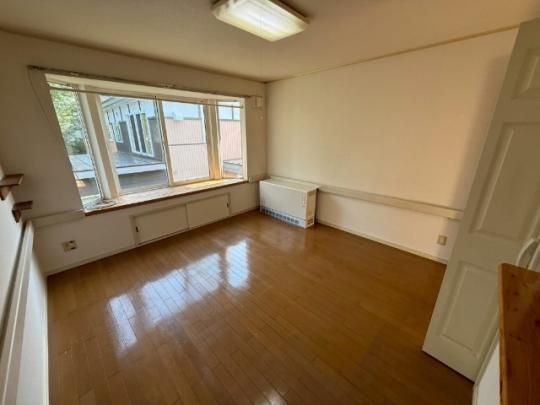 �y���̑��z�@���r���O