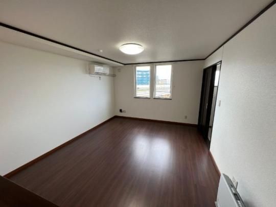 �y���̑��z�@���r���O