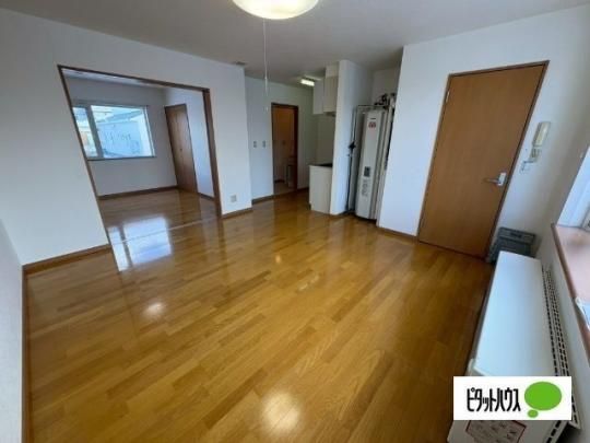 �y���̑��z�@���r���O