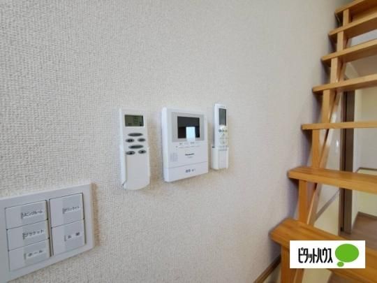 �y���̑��z�@�Z�L�����e�B