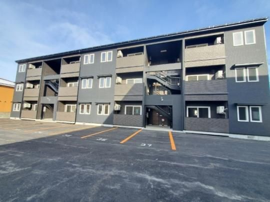 Dolce Anita�T�i�h���`�F�A�j�[�^1�j