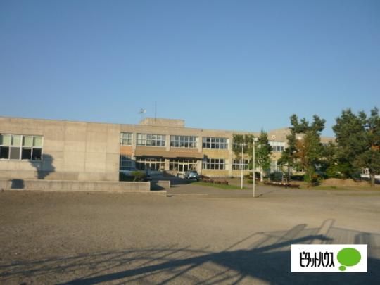 �y���Ӂz�@����s���΂��u���w�Z�F1203m