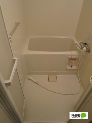 �y���̑��z�@�o�X�^�V�����[