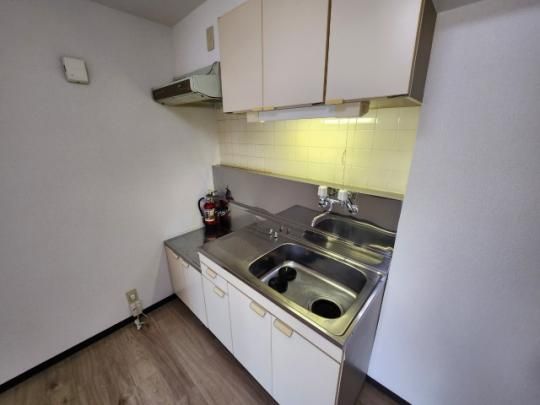 �y���̑��z�@�L�b�`��