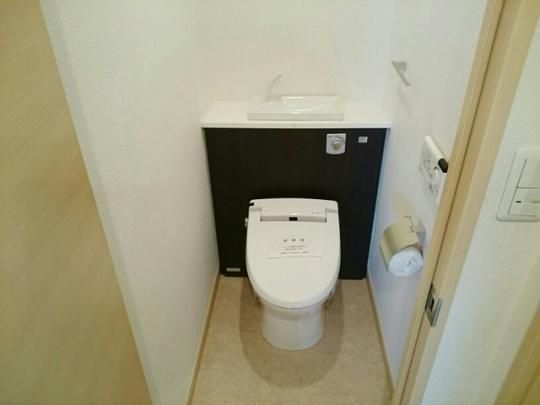 �y���̑��z�@�g�C��