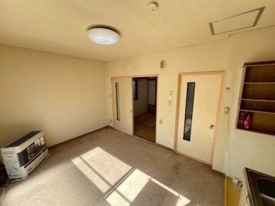 �y���̑��z�@���r���O