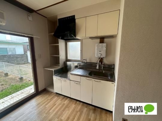 �y���̑��z�@�L�b�`��